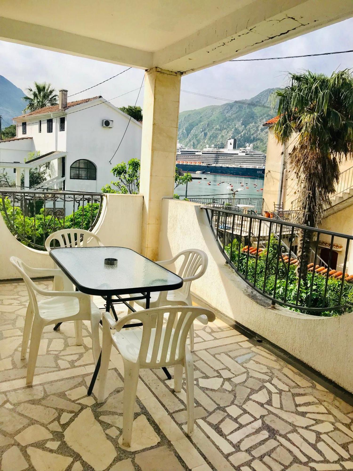 Apartments Ivanisevic Kotor Zewnętrze zdjęcie