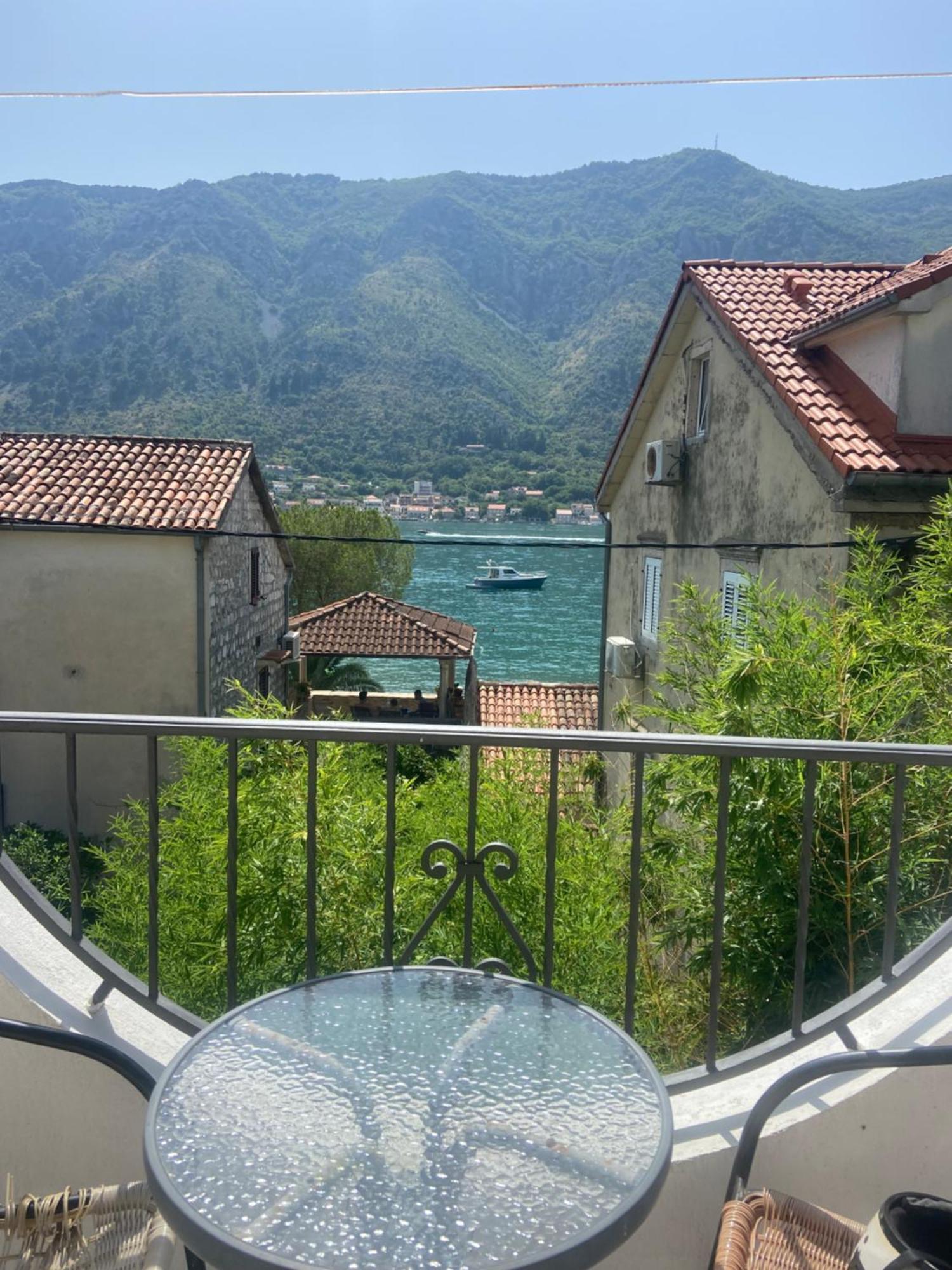 Apartments Ivanisevic Kotor Zewnętrze zdjęcie